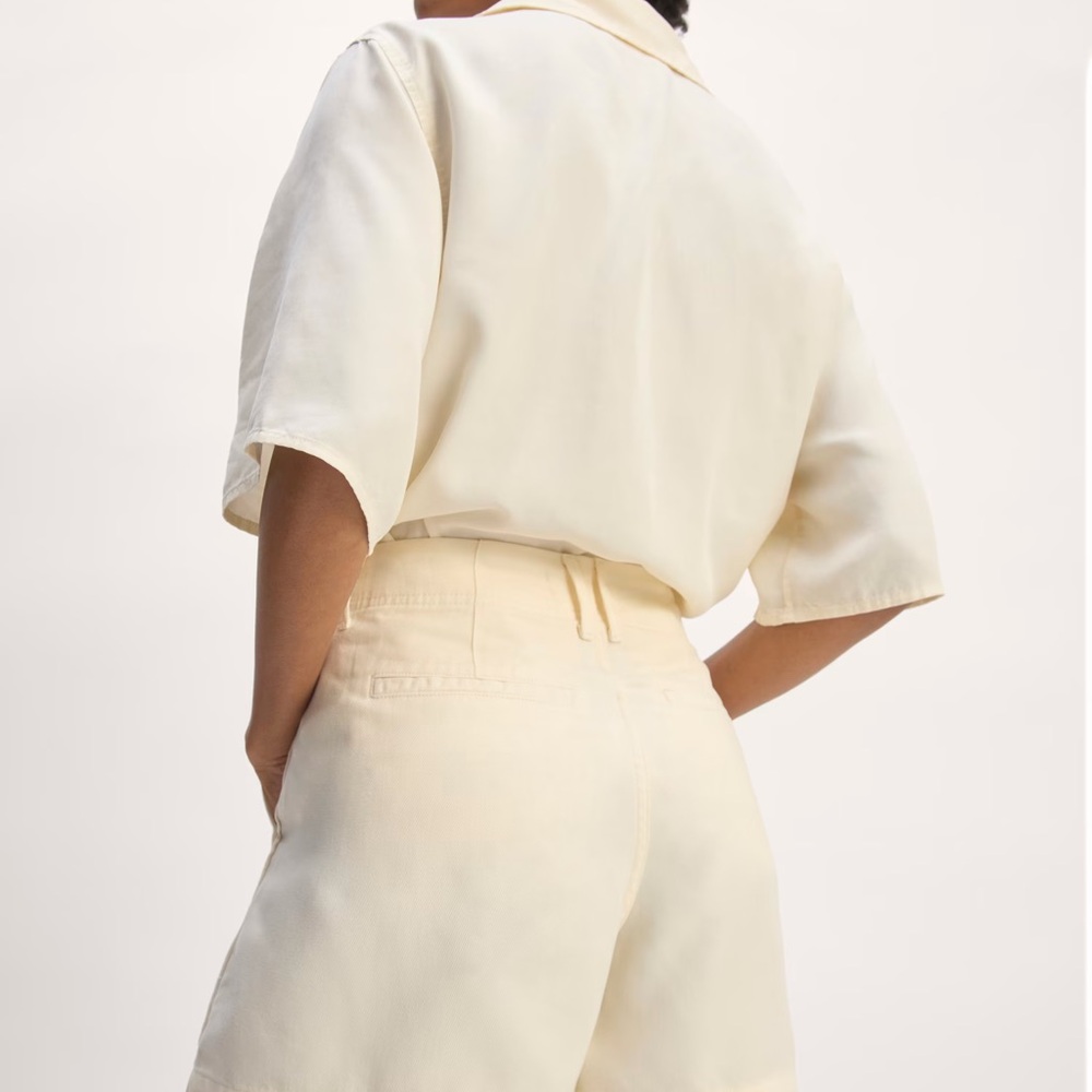Everlane Utility Short - Picture 5 of 13